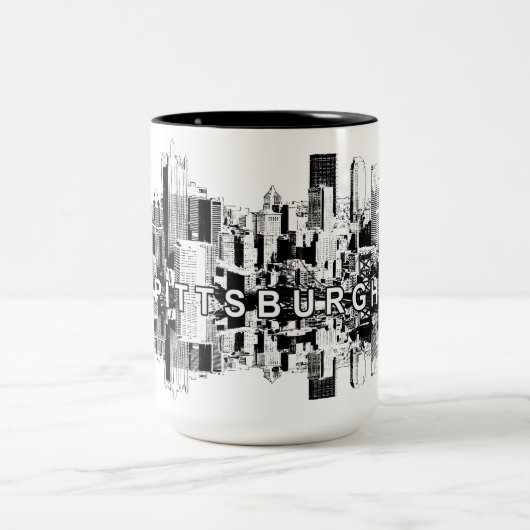 Tasse 2 Couleurs Pittsburgh, skyline de Pennsylvanie en noir (Centre)