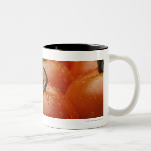 Tasse 2 Couleurs Plan rapproché des tomates 2 (Droit)