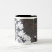 Tasse 2 Couleurs Plume monte du volcan Nyiragongo en RDC (Centre)