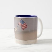 Tasse 2 Couleurs Poisson étoilée patriotique avec drapeau (Devant droit)