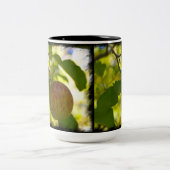 Tasse 2 Couleurs Pommes 1 sur noir (Centre)