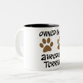 Tasse 2 Couleurs Possédé par Airedale Terrier (Devant gauche)