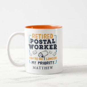 Tasse 2 Couleurs Priorité de retraite des travailleurs postaux retr