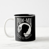 Tasse 2 Couleurs prisonnier de guerre de KRW - MIA vous n'êtes pas (Gauche)
