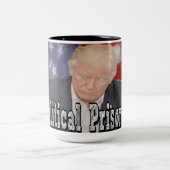 Tasse 2 Couleurs Prisonnier politique de Trump (Centre)