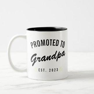 Tasse 2 Couleurs Promu à Grandpa Est. 2023