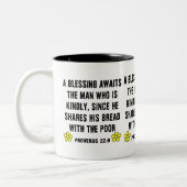 Tasse 2 Couleurs Proverbes 22:9 sur la bonté (Gauche)