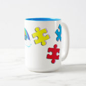 Tasse 2 Couleurs Puzzles Fiers de Momma Autisme (Devant droit)