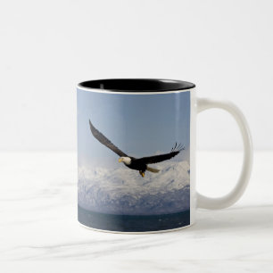 Tasse 2 Couleurs Pygargue à tête blanche en vol, Haliaeetus leucoce