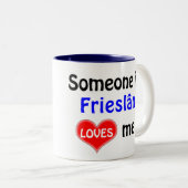 Tasse 2 Couleurs Quelqu'un à Frieslân m'aime (Devant droit)