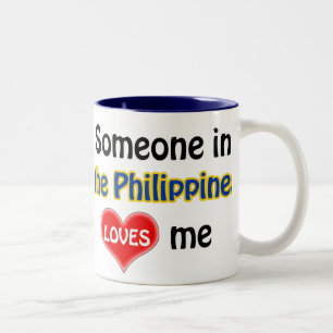 Tasse 2 Couleurs Quelqu'un aux Philippines m'aime
