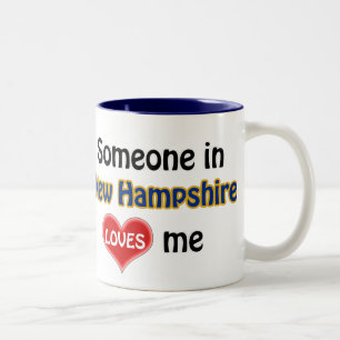 Tasse 2 Couleurs Quelqu'un dans le New Hampshire m'aime