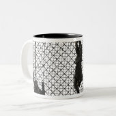 Tasse 2 Couleurs recrues accomplissant un obstacle (Devant gauche)