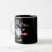 Tasse 2 Couleurs Refroidissement Yoga Shark Design graphique (Devant gauche)