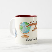 Tasse 2 Couleurs Retraite Travel Adventure Await Globe (Devant gauche)