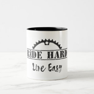 Tasse 2 Couleurs Ride Hard Live Easy Cyclisme