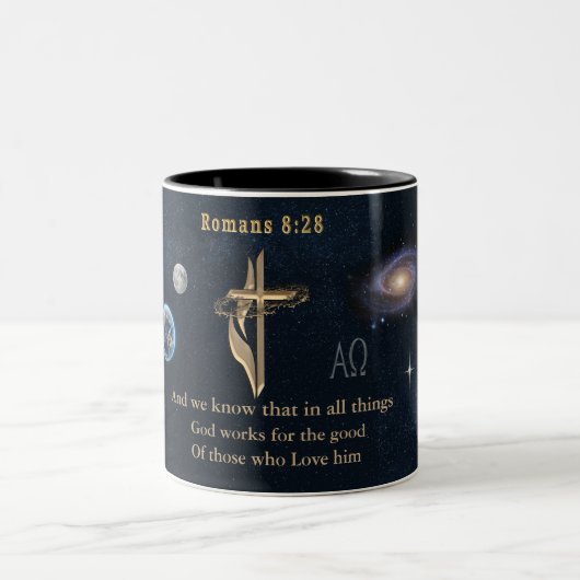 Tasse 2 Couleurs Romains 8:28 (Centre)