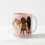 Tasse 2 Couleurs Rose de maman de Coonhound (Devant droit)