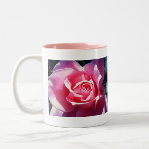 Tasse 2 Couleurs Rose rose dans la boue de boisson en pleine florai