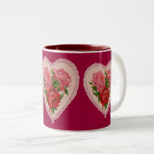 Tasse 2 Couleurs Roses dans une boue de coeur (Devant droit)