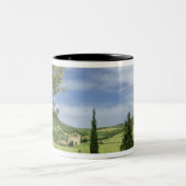 Tasse 2 Couleurs Route de campagne entre cyprès et (Centre)