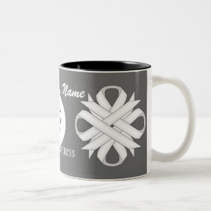 Tasse 2 Couleurs Ruban de couverture en argent blanc par Kenneth Yo