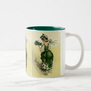 Tasse 2 Couleurs Saint-Patrick vintage, femme trèfles verts