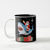 Tasse 2 Couleurs Santa Riding Shark Christmas Pajama Cute Ocean (Gauche)