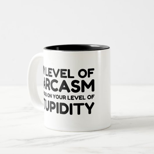 TASSE 2 COULEURS SARCASM DÉPEND DE STUPIDE (Devant gauche)