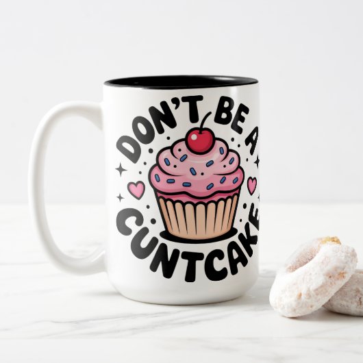 Tasse 2 Couleurs Sassy Pink Cupcake Snarky Humorous Design (Avec donut)