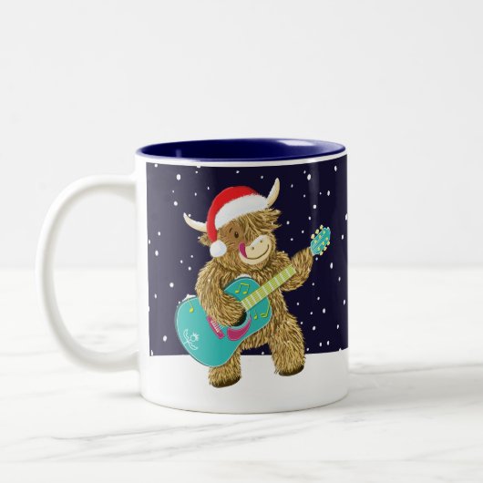 Tasse 2 Couleurs Scottish Highland Cows Joue Une Guitare De Noël (Gauche)