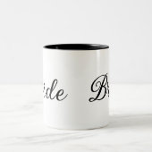 Tasse 2 Couleurs Script "Mariée" chic noir et blanc (Centre)
