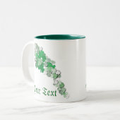 Tasse 2 Couleurs Shamrocks irlandais de Falling (Devant gauche)