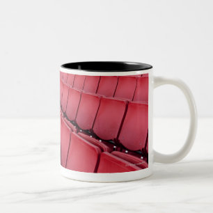 Tasse 2 Couleurs Sièges vides dans le stade
