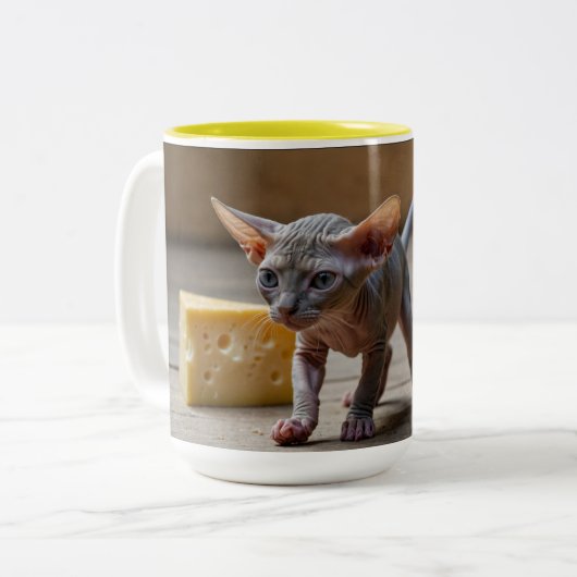 Tasse 2 Couleurs Sphynx Kitten et fromage (Devant gauche)