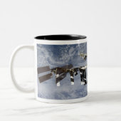 Tasse 2 Couleurs Station spatiale internationale 28 (Gauche)