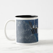 Tasse 2 Couleurs Station spatiale internationale en orbite 3 (Gauche)