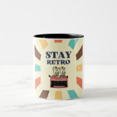 Tasse 2 Couleurs stay retro (Centre)