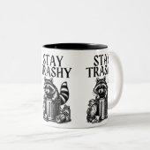 Tasse 2 Couleurs Stay Trashy Raccoon (Devant droit)
