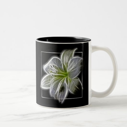 Tasse 2 Couleurs Stunning White Lily Fractal Art Black (Droit)