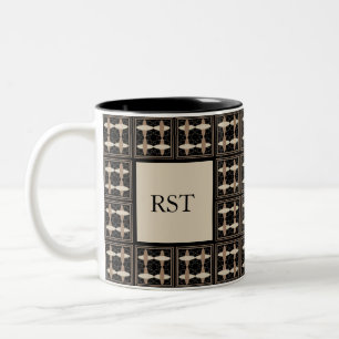 Tasse 2 Couleurs Tan sur les initiales noires