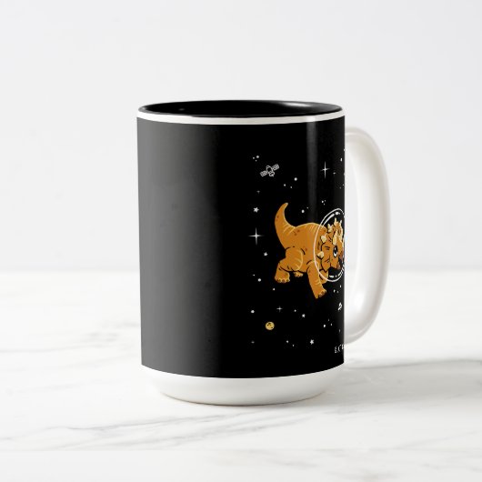 Tasse 2 Couleurs Tan Triceratops Dinos Dans L'Espace (Devant droit)