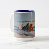 Tasse 2 Couleurs Tasse, chevaux dans le surf (Devant gauche)