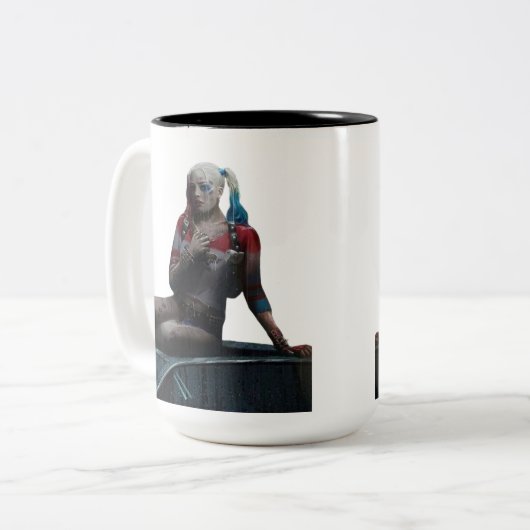 TASSE 2 COULEURS TAZA HARLEY QUINN SENTADA (Devant gauche)