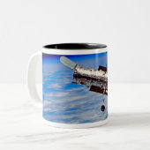 Tasse 2 Couleurs Télescope spatial de Hubble (Devant gauche)