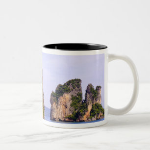 Tasse 2 Couleurs Thaïlande, mer d'Andaman. Îles d'Ao Phang Nga en 2