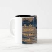 Tasse 2 Couleurs Tous ce qui errent (Devant gauche)