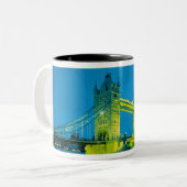 Tasse 2 Couleurs Tower Bridge, Londres, Angleterre 3 (Devant gauche)