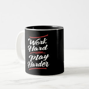 Tasse 2 Couleurs Travailler dur plus dur