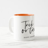 Tasse 2 Couleurs Trick and treat | Happy Halloween (Devant gauche)